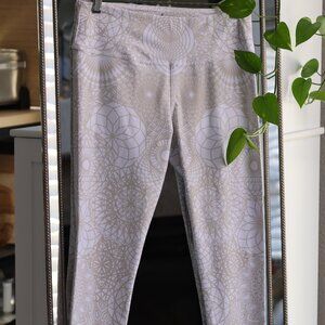 Threyda Mandala Ornamental Leggings (Sz L)